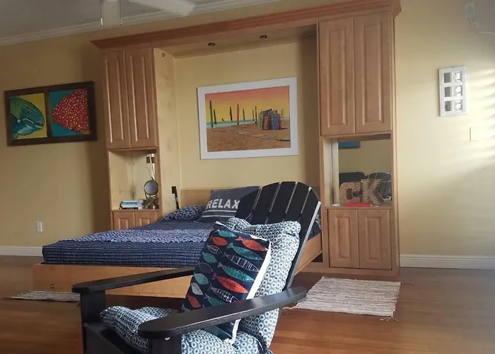 Apartment Beach Getaway Iii *